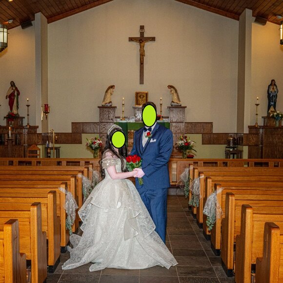 White Wedding Dress that will make you feel like a Princess! - Picture 6 of 7